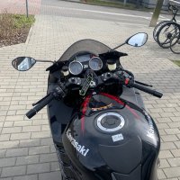 Kawasaki-ZZR1400-model-2019-kawasaki-warszawa-Monsterbike-8.jpg